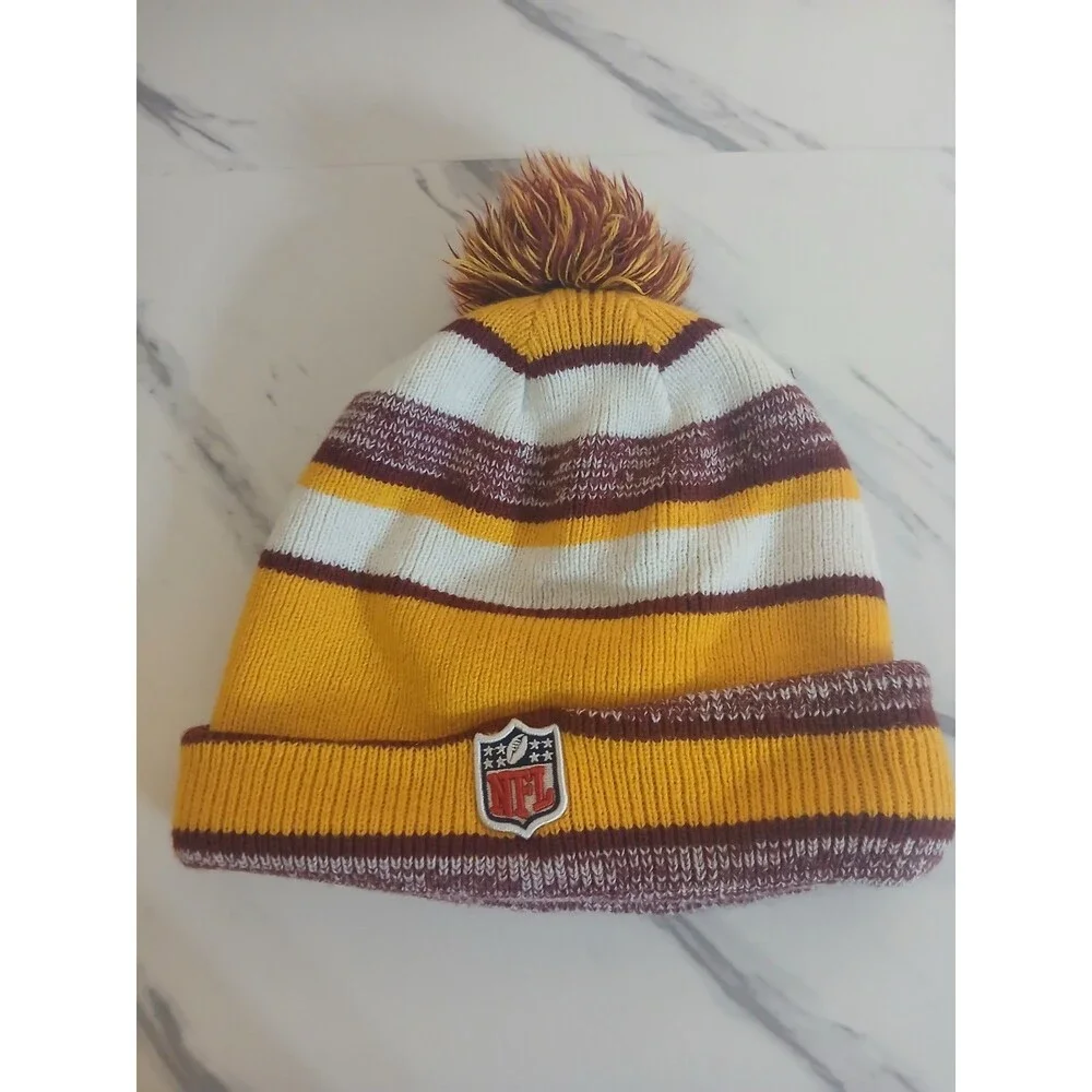 New Era Washington Redskins NFL  Football Knit Beanie Cap With Pom Pom